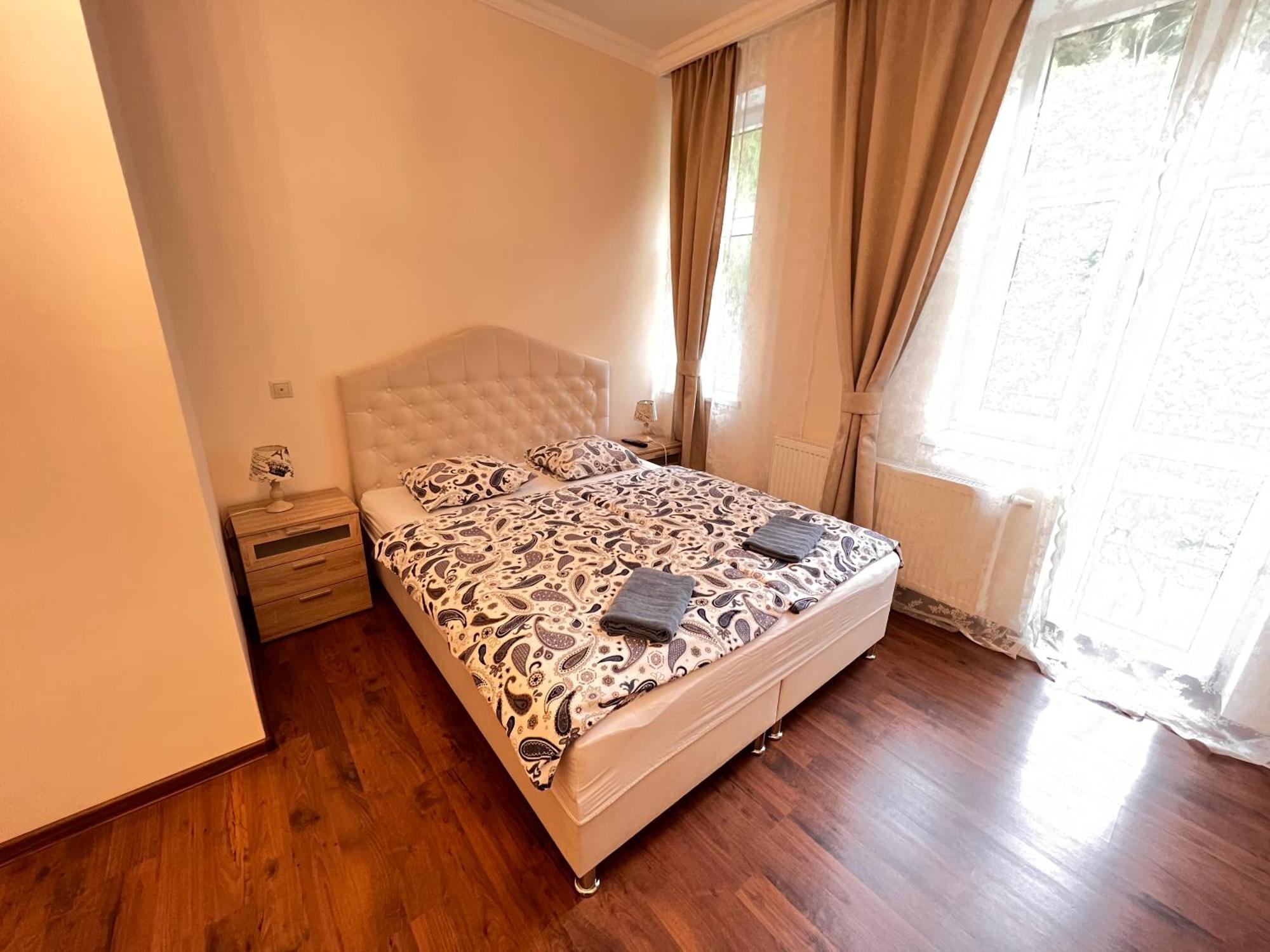 Jurincom Apartments Na Vyhlidce Κάρλοβι Βάρι Εξωτερικό φωτογραφία
